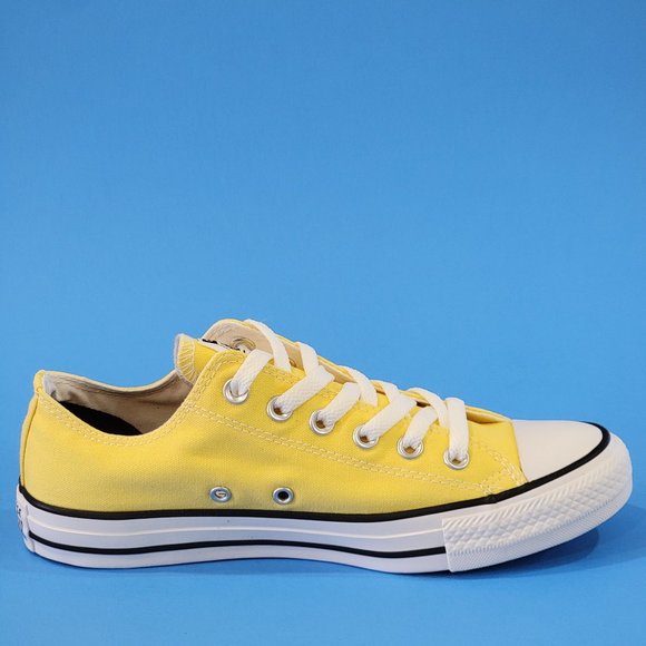 Converse CTAS Low Unisex Yellow Sneakers 170991F NWT - Picture 2 of 6